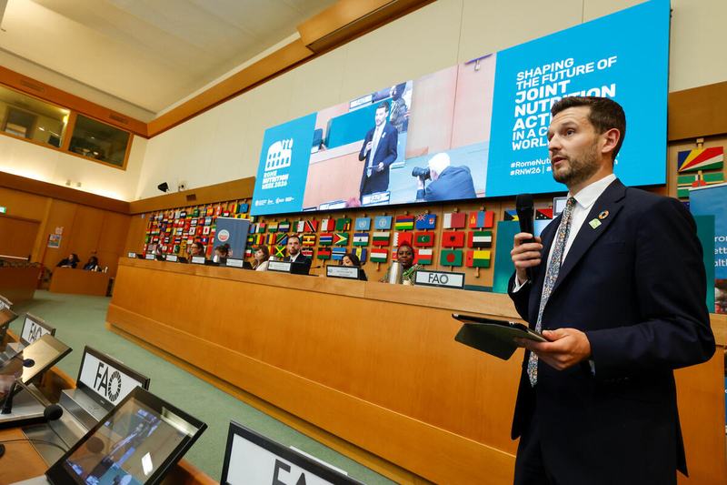 Sandy McLeery, Deputy Permanent Representative to FAO, UK Permanent Representation to the UN Food and Agriculture Agencies, welcomes participants. Photo: ©FAO/Pier Paolo Cito